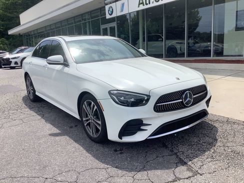 Used 2021 Mercedes-Benz E 350 Sedan image 2