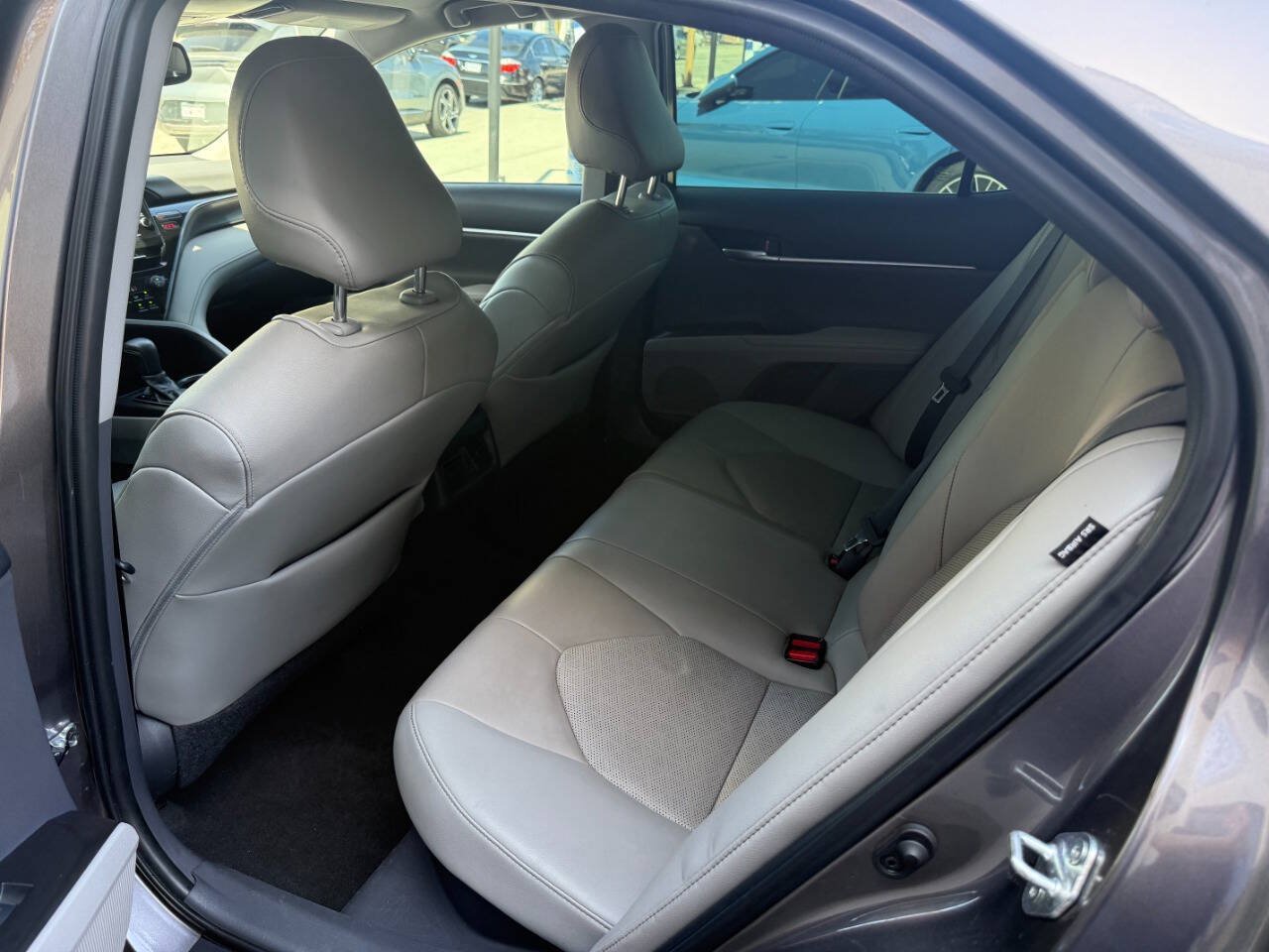 Used 2021 Toyota Camry XSE FWD image 35