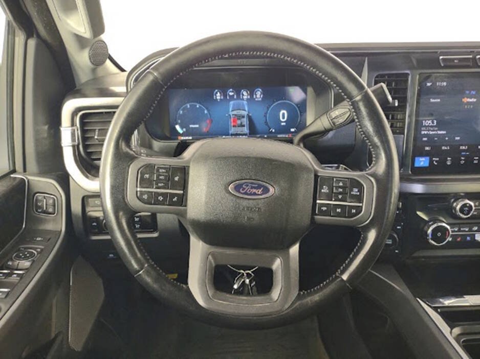 Used 2024 Ford F250 Lariat w/ FX4 Off-Road Package AWD/4WD image 16