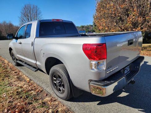 Used 2013 Toyota Tundra 4x4 Double Cab w/ Tow Pkg image 8