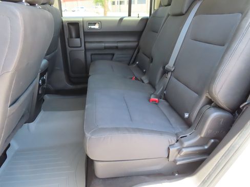 Used 2013 Ford Flex SE FWD image 13