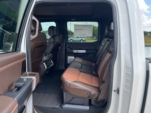 New 2026 Ford F350 4x4 Crew Cab DRW Super Duty image 24