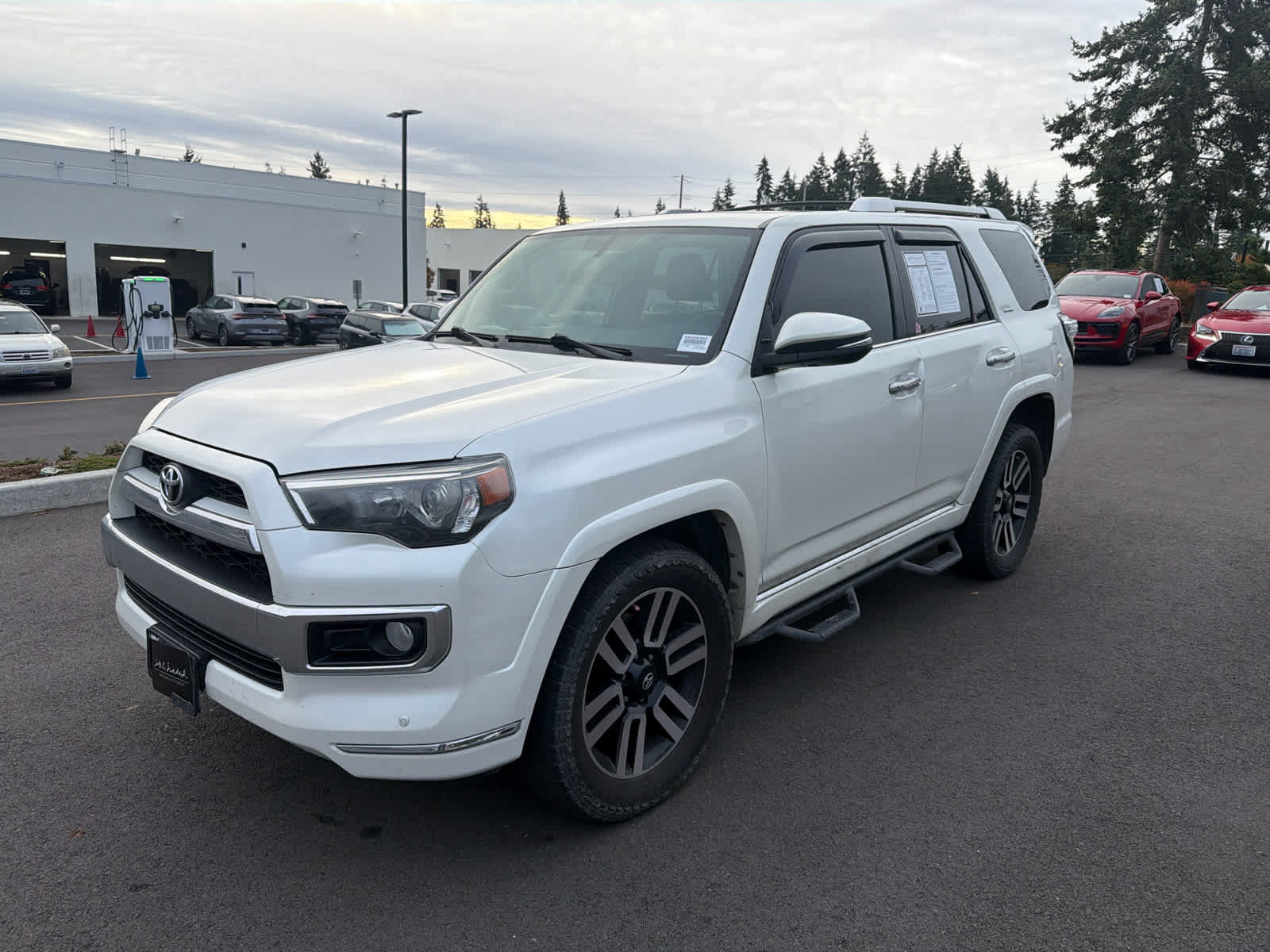 Used 2019 Toyota 4Runner Limited AWD/4WD image 2
