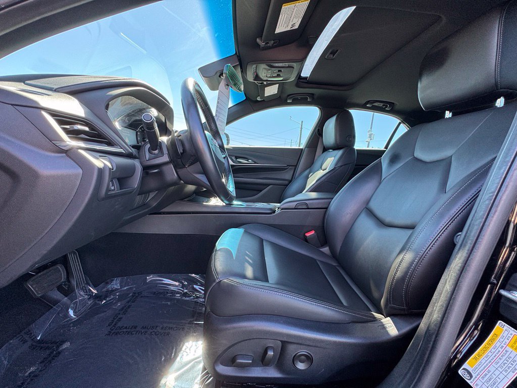 Used 2024 Cadillac CT4 Luxury w/ Sun And Sound Package RWD image 24
