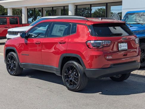 New 2026 Jeep Compass Latitude AWD/4WD image 7