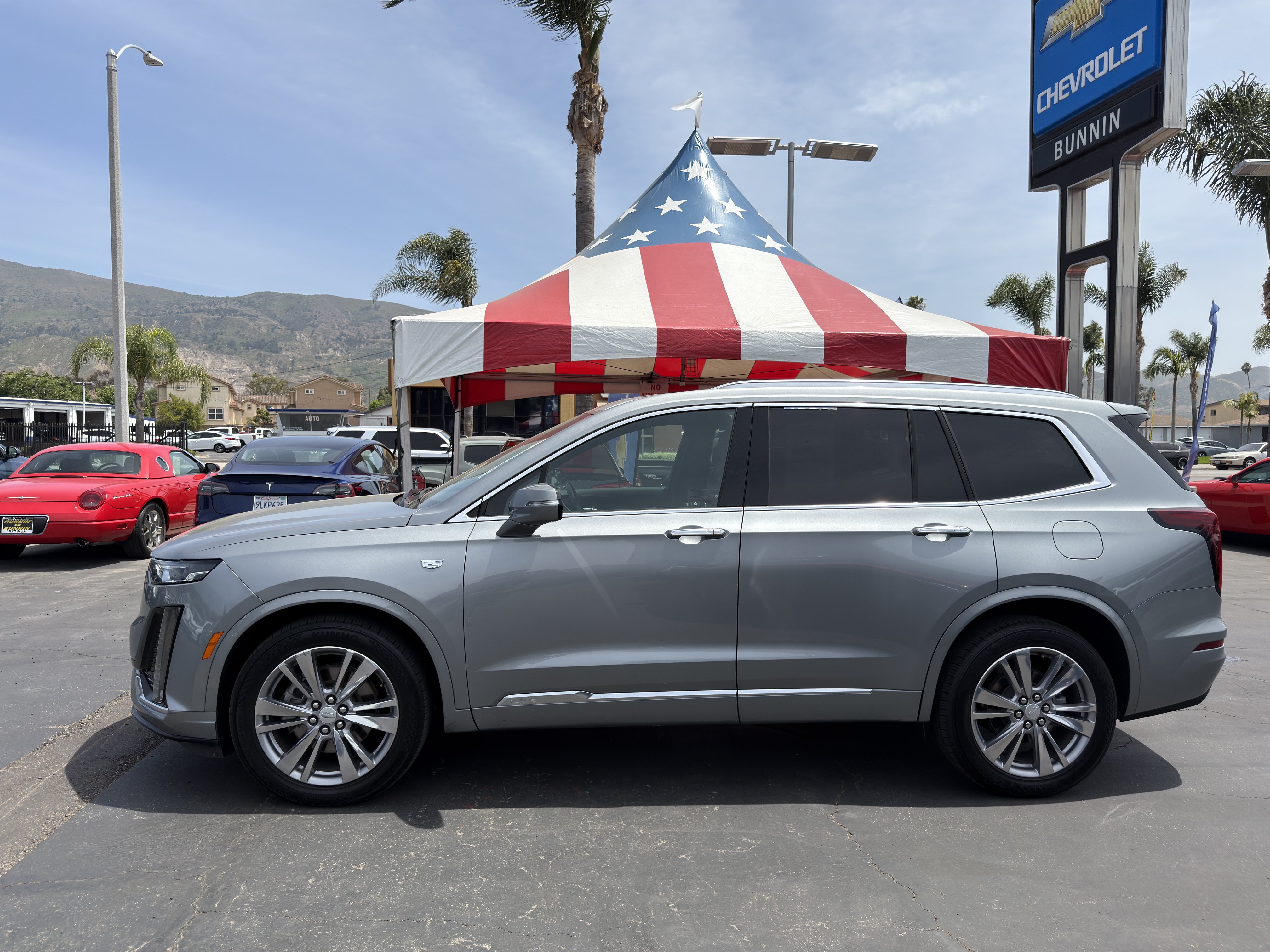Used 2024 Cadillac XT6 Premium Luxury AWD/4WD image 5