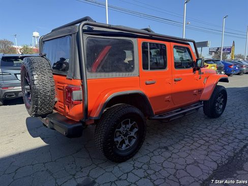 Used 2018 Jeep Wrangler Unlimited Rubicon w/ Dual Top Group AWD/4WD image 25