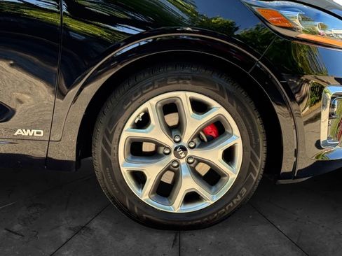 Used 2019 Kia Sorento SX w/ SX Touring Package AWD/4WD image 14