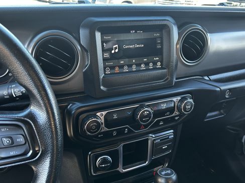 Certified 2022 Jeep Wrangler Unlimited Sport image 26