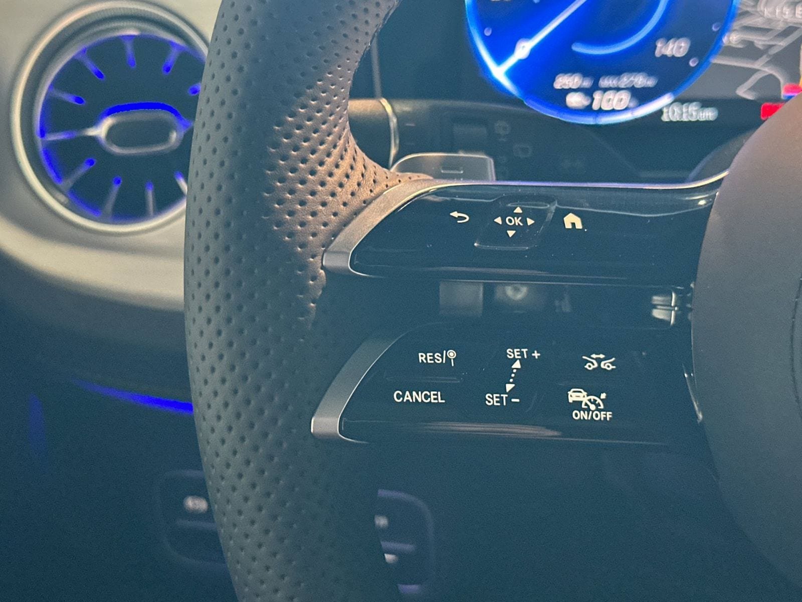 New 2027 Mercedes-Benz G 580 e image 26