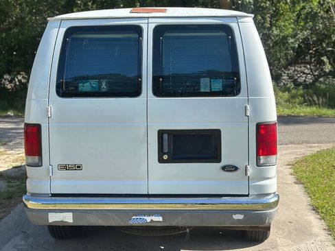 Used 1999 Ford E-150 and Econoline 150 image 9