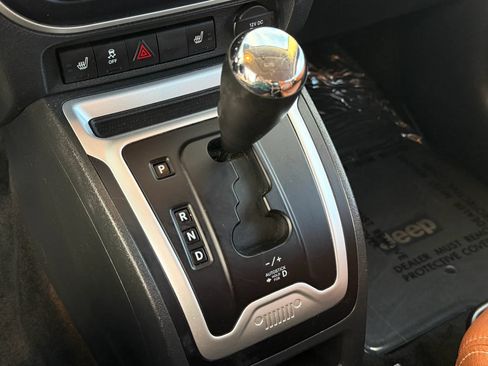 Used 2014 Jeep Compass Limited AWD/4WD image 26