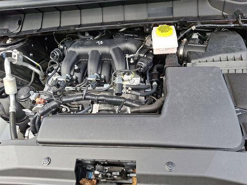 Certified 2024 Nissan Pathfinder S image 28