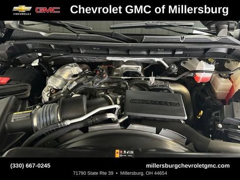 Used 2024 GMC Sierra 2500 AT4 w/ AT4 Premium Plus Package AWD/4WD image 13