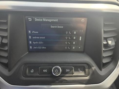 Used 2018 GMC Acadia SLE image 25