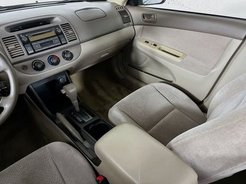 Used 2003 Toyota Camry LE image 11