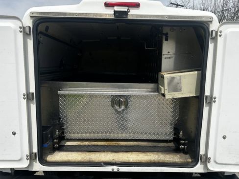 Used 2014 Ford F250 XL w/ Power Equipment Group image 24