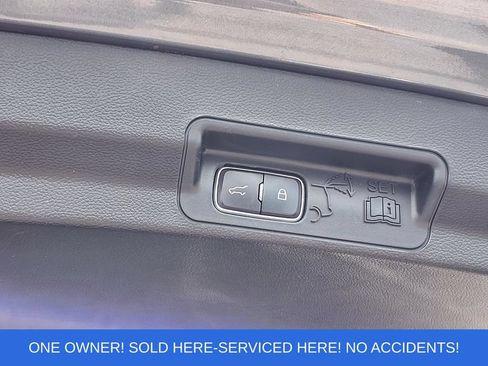 Certified 2023 Ford Explorer XLT w/ Equipment Group 202A AWD/4WD image 22