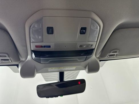 Used 2022 Subaru Ascent Premium w/ Convenience Package image 24