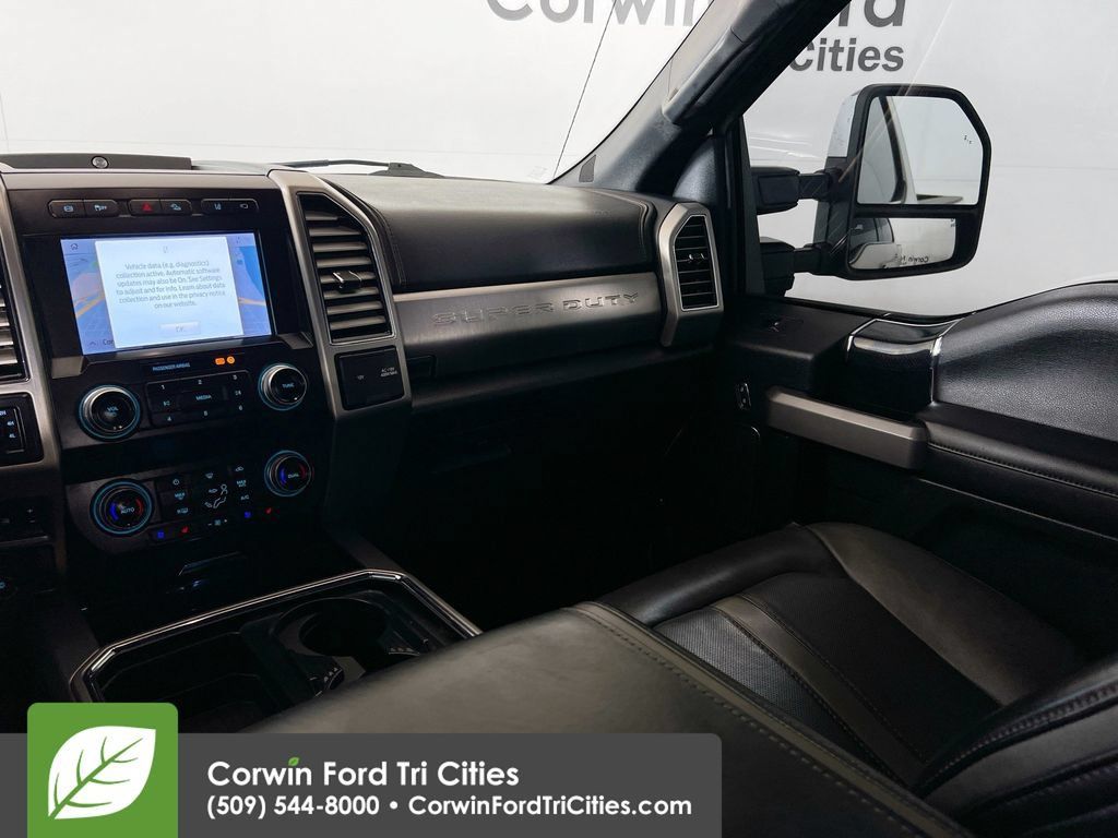 Used 2020 Ford F350 Platinum w/ Tremor Off-Road Package AWD/4WD image 27