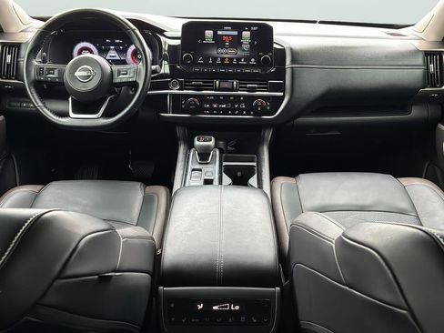 Used 2024 Nissan Pathfinder Platinum w/ Cargo Package FWD image 18