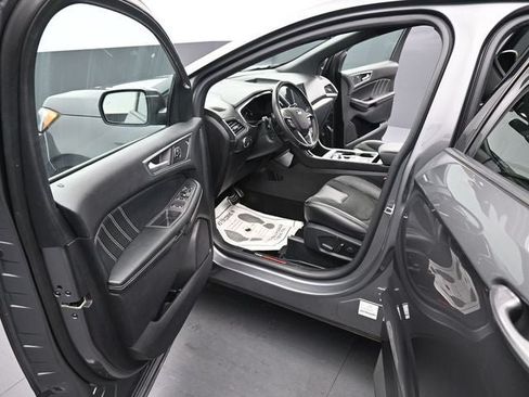 Used 2021 Ford Edge ST w/ Equipment Group 401A AWD/4WD image 18