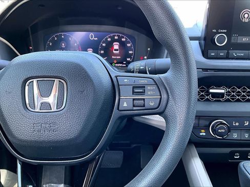 Used 2024 Honda Accord EX image 23