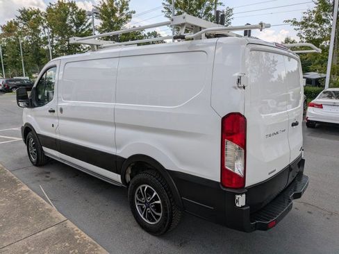 Used 2021 Ford Transit 250 Low Roof RWD image 3