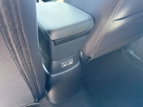 Used 2025 Nissan Kicks Play S image 14