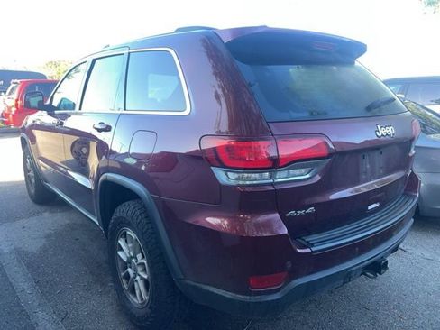 Used 2020 Jeep Grand Cherokee Laredo image 5