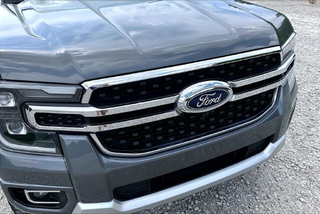 Used 2024 Ford Ranger Lariat w/ Advanced Towing Package AWD/4WD image 30
