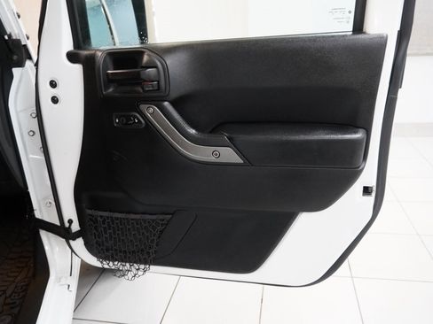 Used 2015 Jeep Wrangler Unlimited Sport w/ Quick Order Package 24S image 29