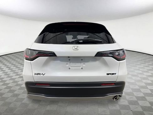 New 2026 Honda HR-V Sport image 5