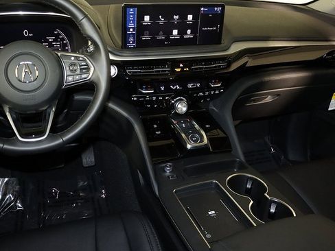 Certified 2026 Acura MDX SH-AWD image 17