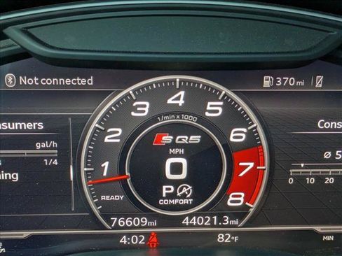 Used 2018 Audi SQ5 Premium Plus w/ Navigation Package AWD/4WD image 10