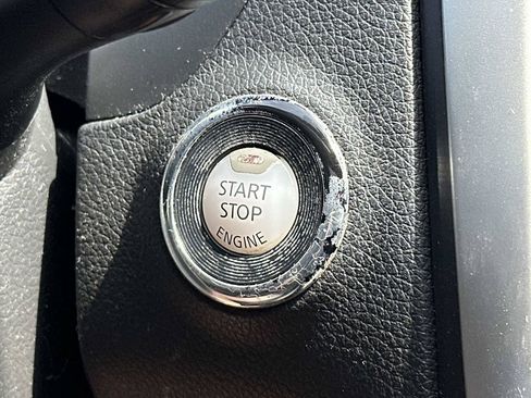 Used 2017 Nissan Altima 2.5 SL w/ Moonroof Package FWD image 34