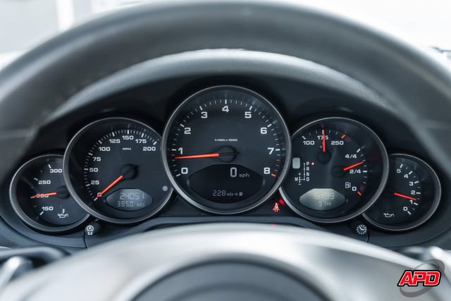 Used 2009 Porsche 911 Carrera RWD image 9