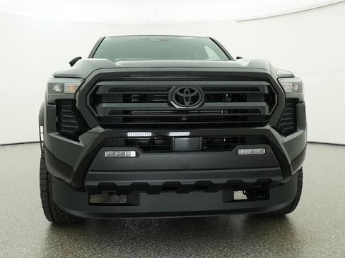 New 2026 Toyota Tacoma SR5 RWD image 31