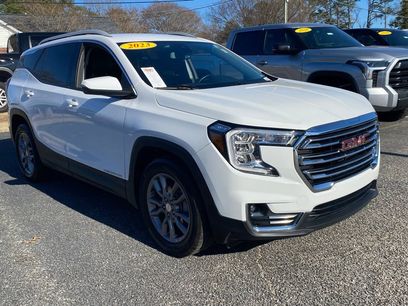 Used 2023 GMC Terrain SLT