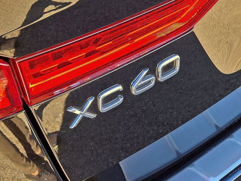 Certified 2023 Volvo XC60 B5 Plus w/ Protection Package Premier image 13