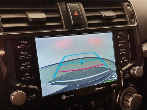 Used 2022 Toyota 4Runner TRD Off-Road image 23