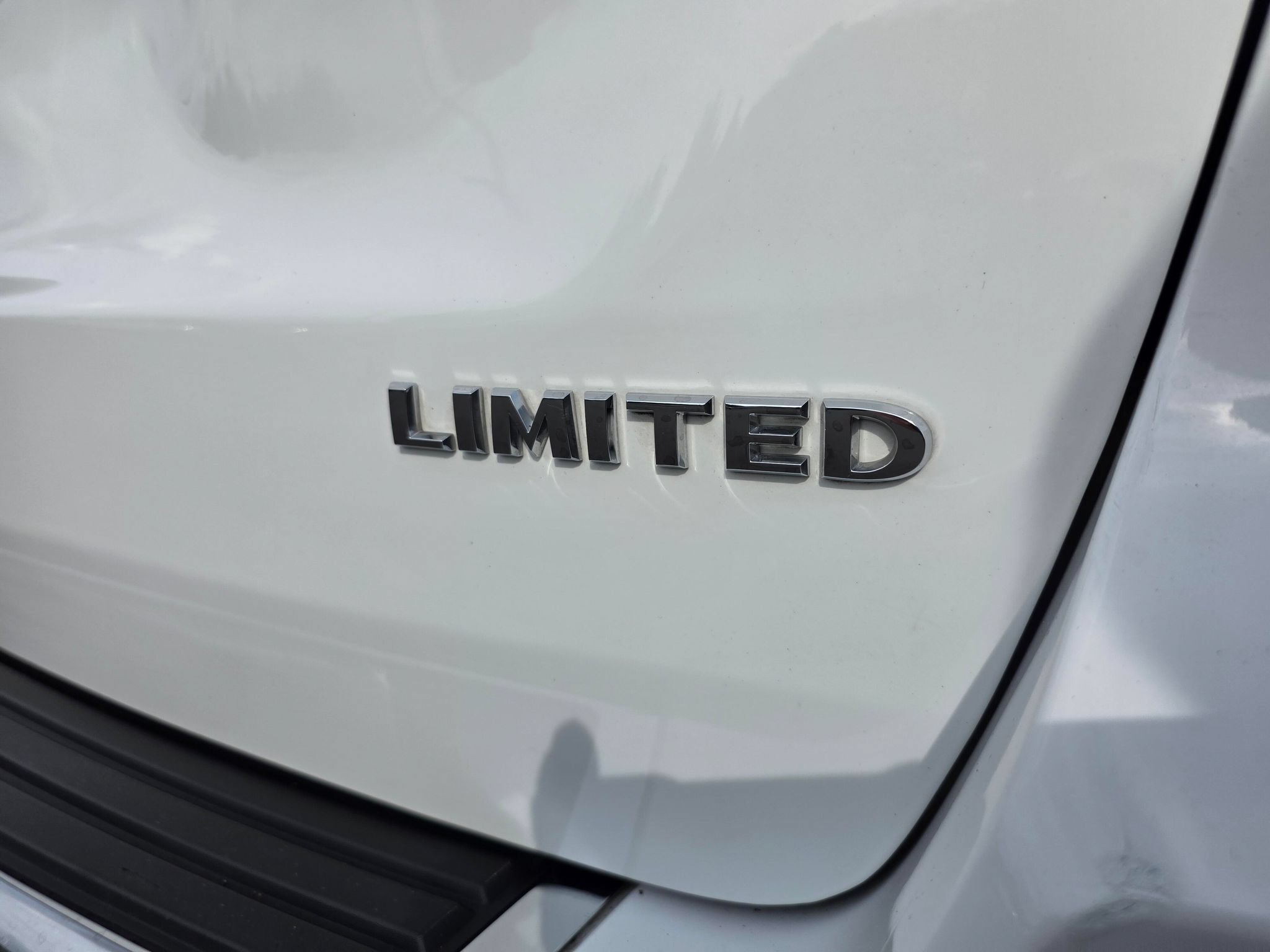 Used 2014 Jeep Grand Cherokee Limited w/ Trailer Tow Group IV AWD/4WD image 10