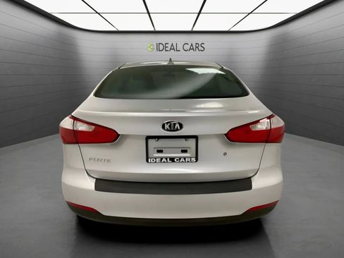 Used 2015 Kia Forte LX FWD image 6