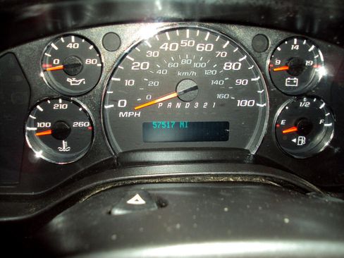 Used 2014 Chevrolet Express 1500 AWD image 22