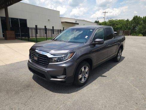 Certified 2023 Honda Ridgeline RTL image 9