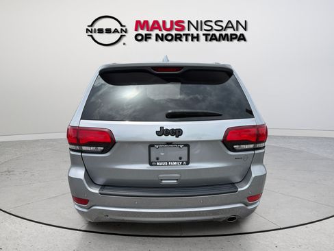 Used 2021 Jeep Grand Cherokee Laredo X RWD image 7