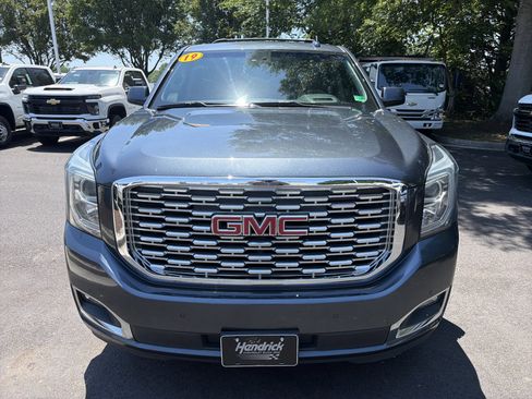 Used 2019 GMC Yukon XL Denali w/ Open Road Package AWD/4WD image 3
