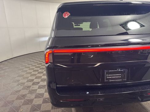 New 2025 Lincoln Navigator L Reserve w/ Jet Appearance Package AWD/4WD image 20