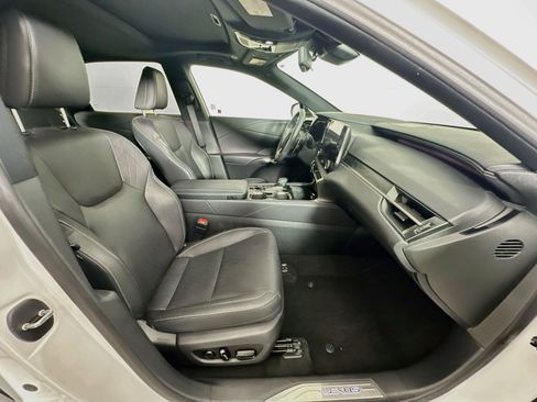 Used 2023 Lexus RX 350 Premium Plus w/ Cold Area Package AWD/4WD image 32