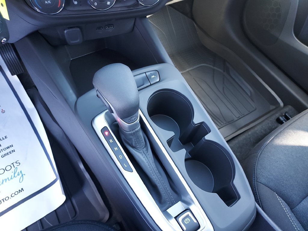 New 2026 Chevrolet Trax LS w/ LS Convenience Package FWD image 24